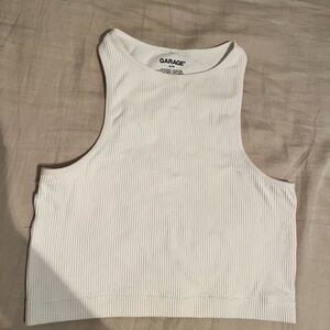 GARAGE WHITE CROP TOP MEDIUM